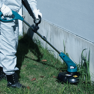 Makita UR3000 Electric Grass Trimmer – 450W, 300mm Cutting Width